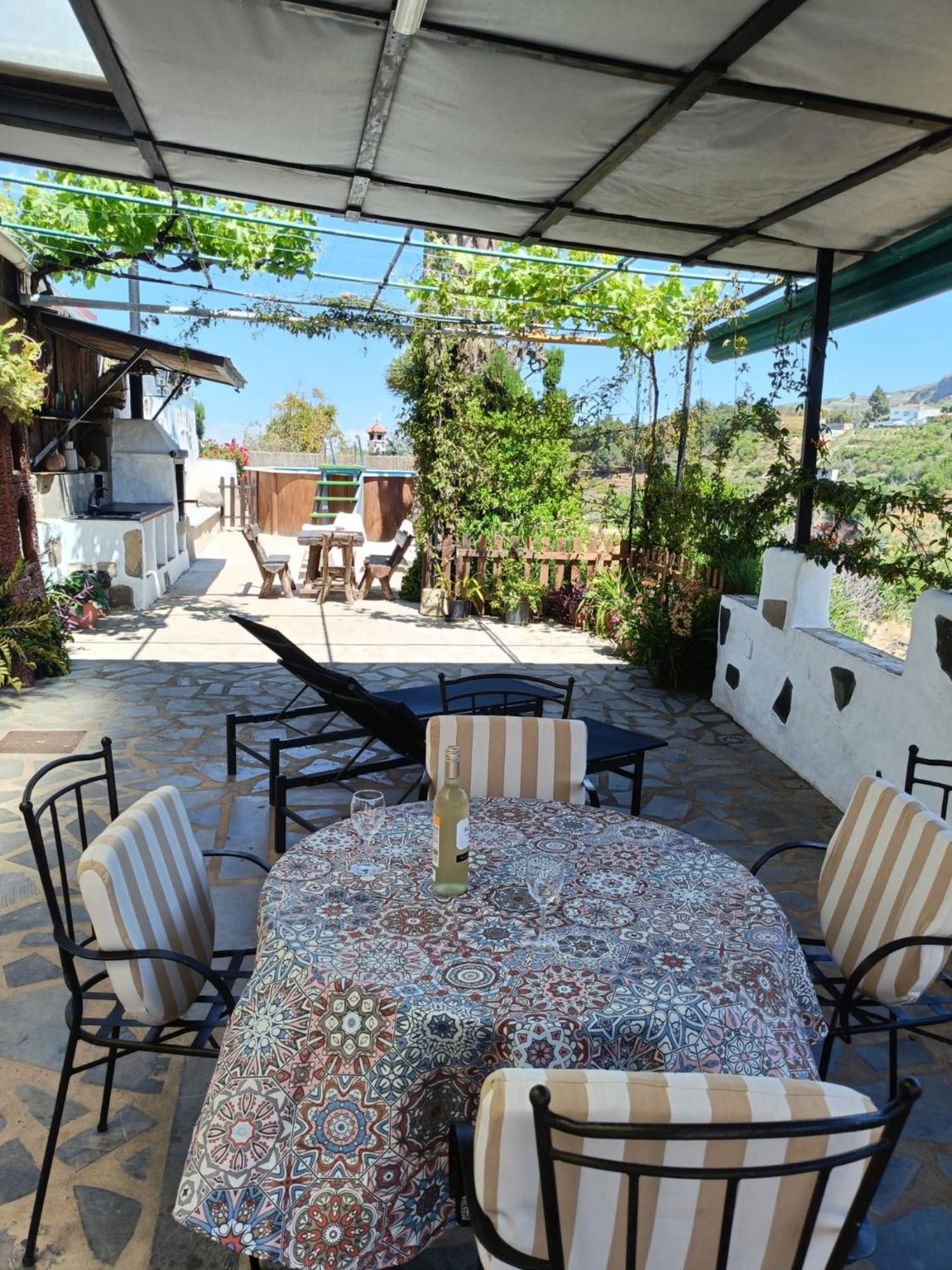 La Morisca Apartment Vega de San Mateo Luaran gambar